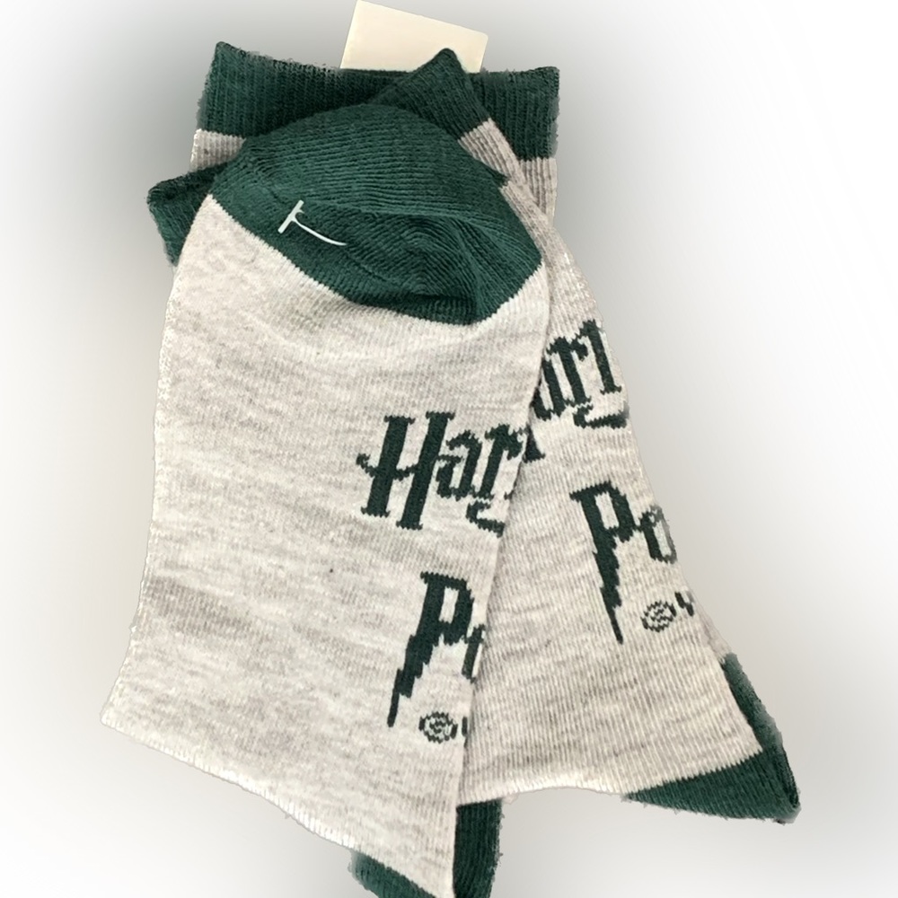 Harry Potter Crew Socks Skull Gray & Dark Green NEW With Tags STOCKING STUFFER